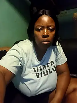 curvyloneah75 online show from February 25, 6:53 pm