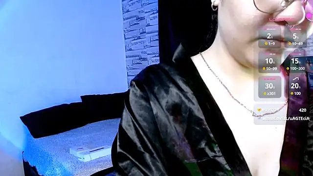 DollCam   online show from December 16, 7:26 am