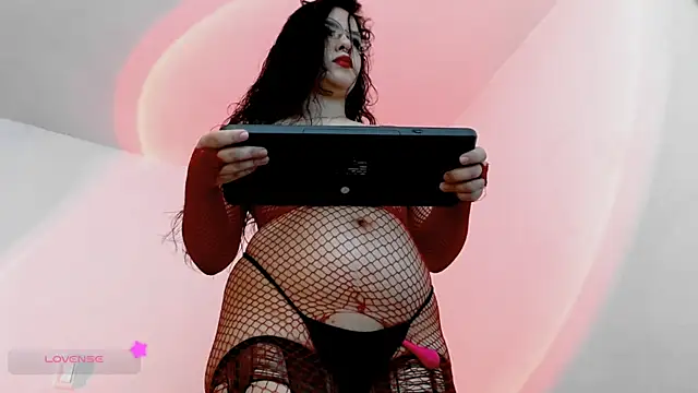 DollCam   online show from February 14, 8:37 pm