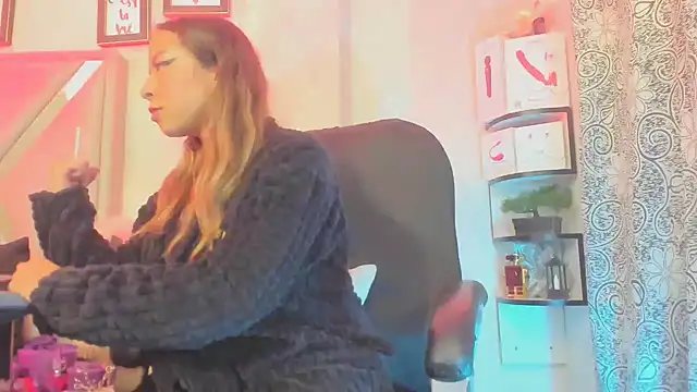 natacha  black  online show from February 18, 8:59 am