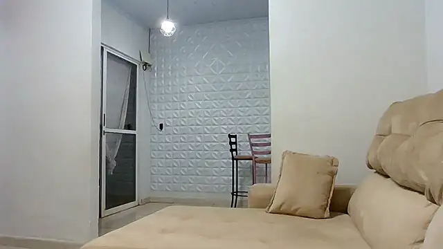 Snapshot of laryvaladares chatting on October 28, 11:51 pm laryvaladares online show from October 28, 11:51 pm