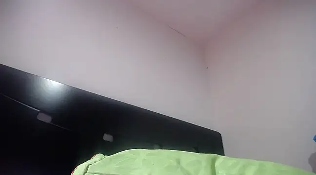 princehermosa44 online show from March 14, 9:54 pm