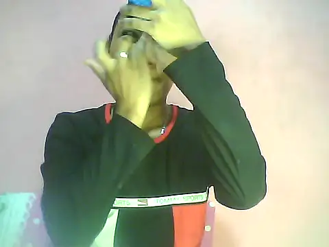 Fariana01 online show from December 13, 9:20 pm