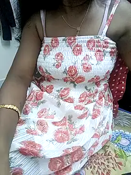 Malini queen online show from December 17, 7:59 pm