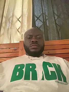 Snapshot of Suckmehar chatting on December 25, 2:45 pm Suckmehar online show from December 25, 2:45 pm