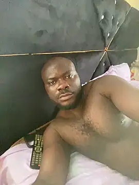 Snapshot of Suckmehar chatting on February 13, 12:32 pm Suckmehar online show from February 13, 12:32 pm