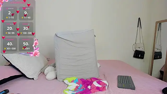 Hannah Baileyy online show from February 26, 12:36 pm