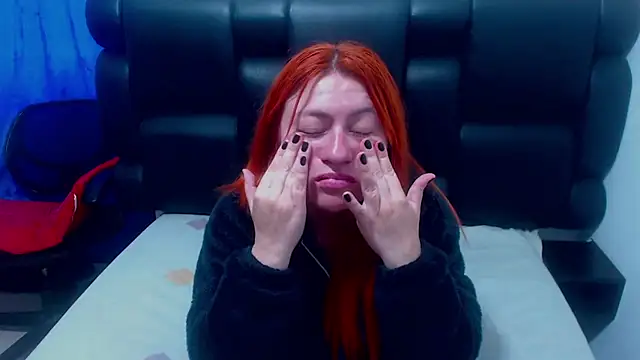 XxMiaSexxyHotxX online show from November 19, 2:06 pm