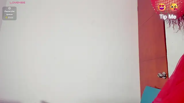 Snapshot of Zoey_Donovan chatting on November 1, 8:22 pm Zoey Donovan online show from November 1, 8:22 pm