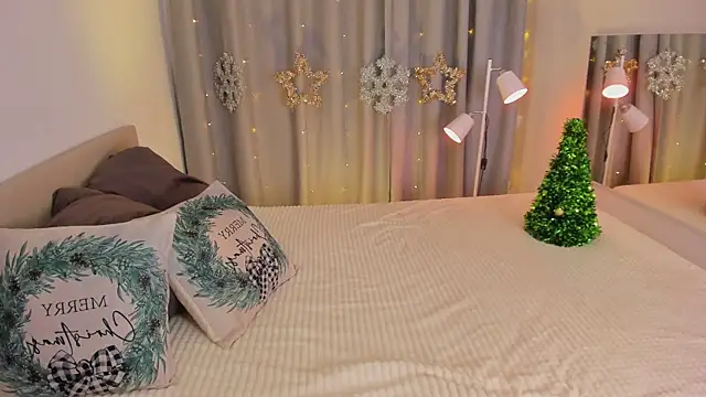 Kleo Godde online show from January 5, 8:31 pm