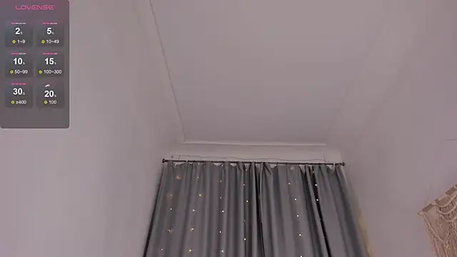 Kleo Godde online show from January 12, 12:12 pm