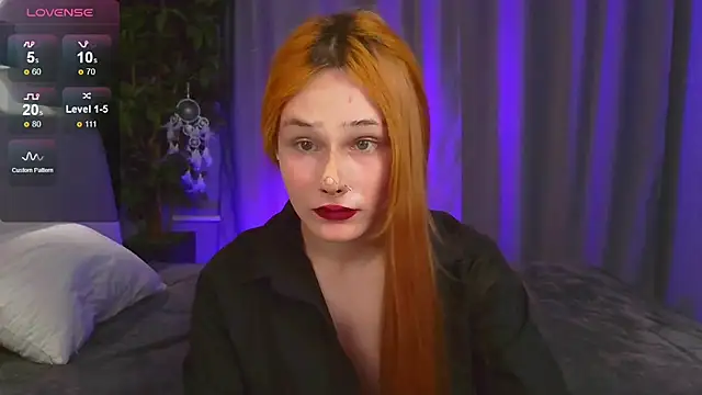 Kleo Godde online show from February 6, 8:34 pm