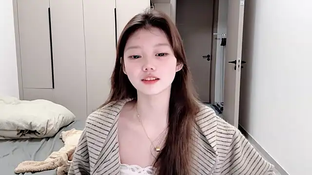 yangyang-1115 online show from October 17, 5:10 am