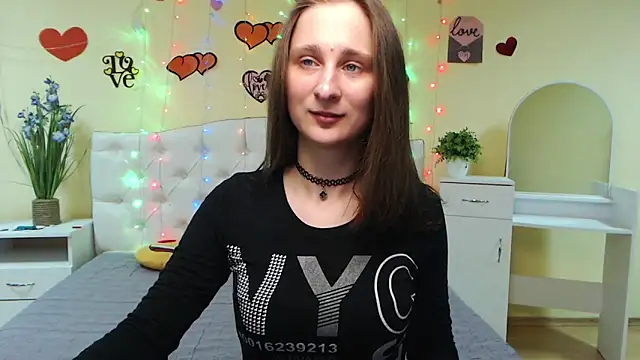 MichelLeee online show from March 6, 12:09 pm