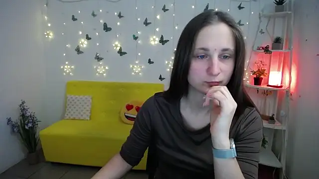 MichelLeee online show from April 16, 11:22 am