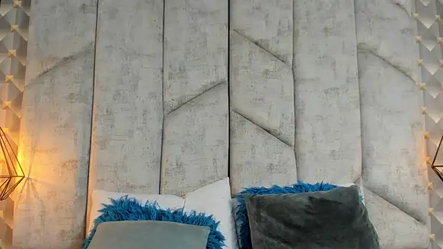 AshleyHill2 online show from April 10, 2:06 am