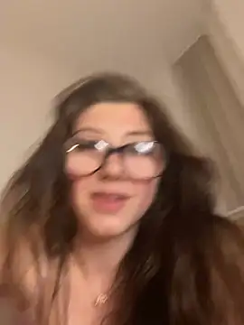 badlills201 online show from February 26, 2:26 am