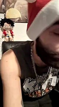 Snapshot of DaWoD030 chatting on December 21, 6:34 pm DaWoD030 online show from December 21, 6:34 pm