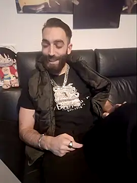 Snapshot of DaWoD030 chatting on January 9, 8:33 pm DaWoD030 online show from January 9, 8:33 pm