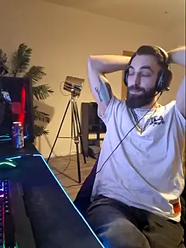 Snapshot of DaWoD030 chatting on February 18, 5:53 pm DaWoD030 online show from February 18, 5:53 pm