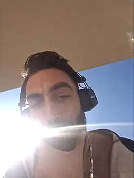 Snapshot of DaWoD030 chatting on October 2, 8:54 am DaWoD030 online show from October 2, 8:54 am