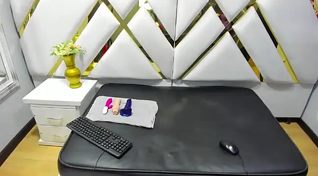 alaha evans online show from February 25, 3:09 am