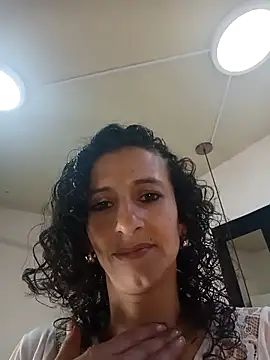 AriannaRussell  online show from March 28, 1:11 pm