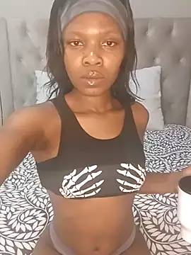 RayaBae online show from January 5, 10:57 pm