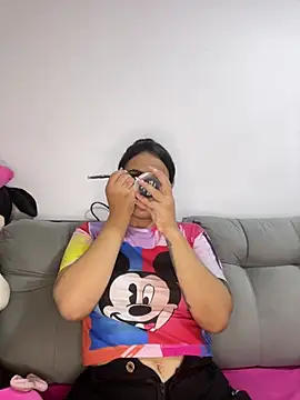 Snapshot of Leyna_Kenet chatting on January 3, 2:54 am Leyna Kenet online show from January 3, 2:54 am