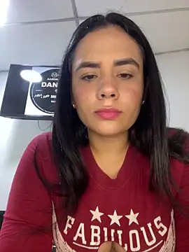 Snapshot of Leyna_Kenet chatting on October 12, 12:09 am Leyna Kenet online show from October 12, 12:09 am