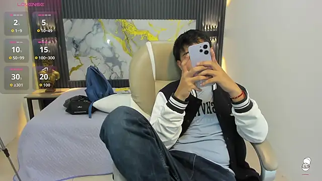 AndrewPherson online show from September 18, 1:02 pm