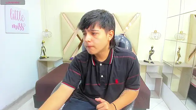 AndrewPherson online show from April 16, 1:01 pm