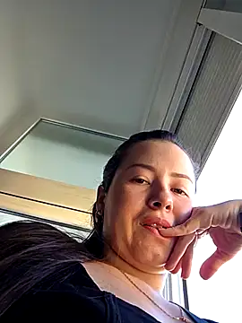 NeredaXxx online show from September 22, 7:43 am