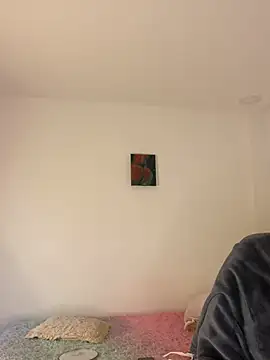 Snapshot of Valery_hilthon chatting on April 20, 10:55 pm Valery hilthon online show from April 20, 10:55 pm