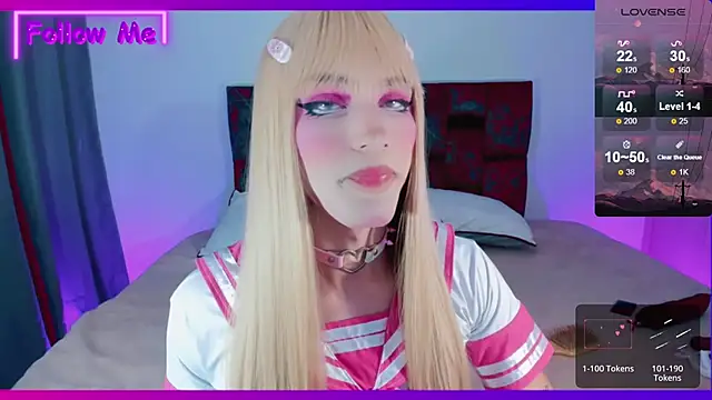 Snapshot of Kirmyy_ chatting on December 8, 12:51 am Kirmyy online show from December 8, 12:51 am