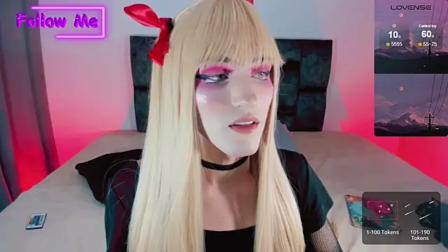 Snapshot of Kirmyy_ chatting on December 10, 5:17 am Kirmyy online show from December 10, 5:17 am