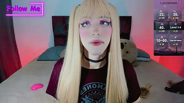 Snapshot of Kirmyy_ chatting on December 12, 9:37 pm Kirmyy online show from December 12, 9:37 pm