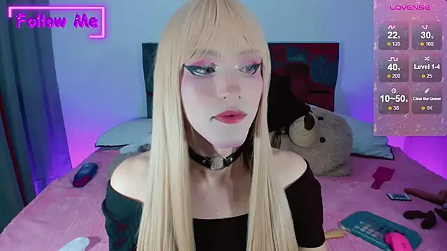 Snapshot of Kirmyy_ chatting on January 1, 7:41 am Kirmyy online show from January 1, 7:41 am