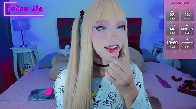 Snapshot of Kirmyy_ chatting on January 19, 10:17 pm Kirmyy online show from January 19, 10:17 pm