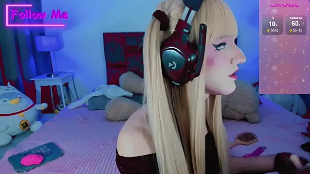 Snapshot of Kirmyy_ chatting on January 23, 1:19 am Kirmyy online show from January 23, 1:19 am