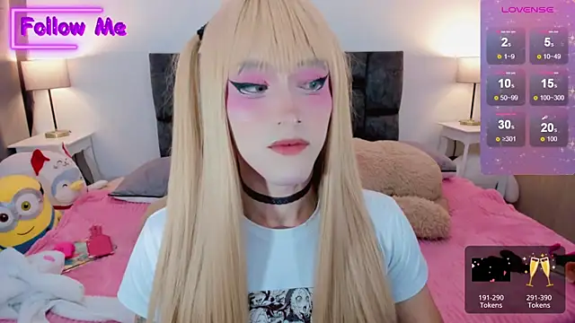 Snapshot of Kirmyy_ chatting on February 12, 9:22 pm Kirmyy online show from February 12, 9:22 pm