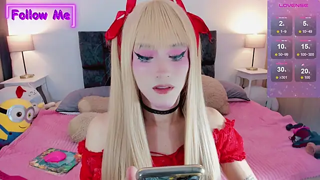 Snapshot of Kirmyy_ chatting on February 14, 10:36 pm Kirmyy online show from February 14, 10:36 pm