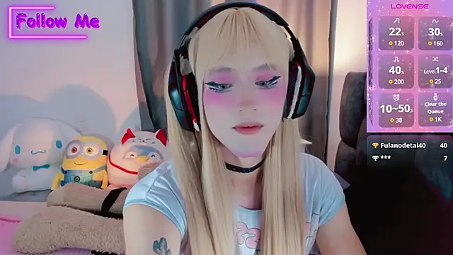 Snapshot of Kirmyy_ chatting on March 6, 1:37 am Kirmyy online show from March 6, 1:37 am