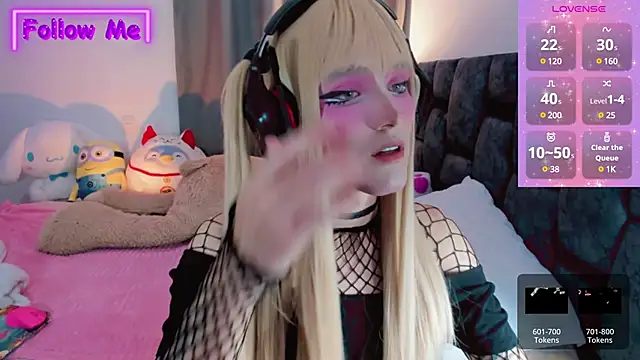 Snapshot of Kirmyy_ chatting on March 14, 11:11 pm Kirmyy online show from March 14, 11:11 pm