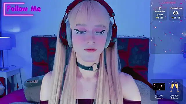 Snapshot of Kirmyy_ chatting on November 6, 10:21 pm Kirmyy online show from November 6, 10:21 pm