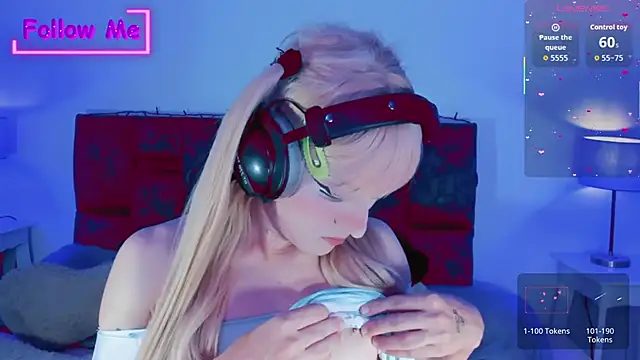 Snapshot of Kirmyy_ chatting on November 24, 9:36 pm Kirmyy online show from November 24, 9:36 pm