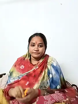 Snapshot of Sex-Nia chatting on December 16, 6:49 pm Sex-Nia online show from December 16, 6:49 pm