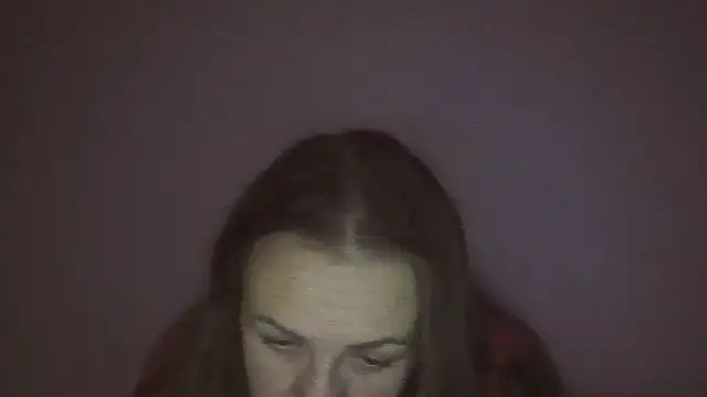 Snapshot of Milaniya261 chatting on December 4, 1:26 am Milaniya261 online show from December 4, 1:26 am