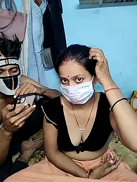 Snapshot of riyagupta5 chatting on November 13, 5:23 pm riyagupta5 online show from November 13, 5:23 pm