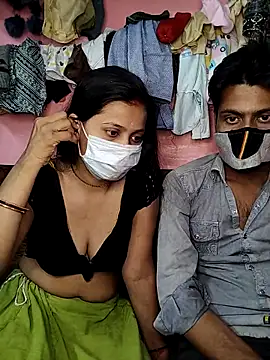 Snapshot of riyagupta5 chatting on November 16, 5:07 pm riyagupta5 online show from November 16, 5:07 pm